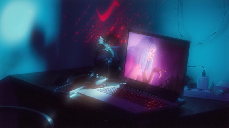 最新短剧网站推荐 - 废柴勇者拯救世界